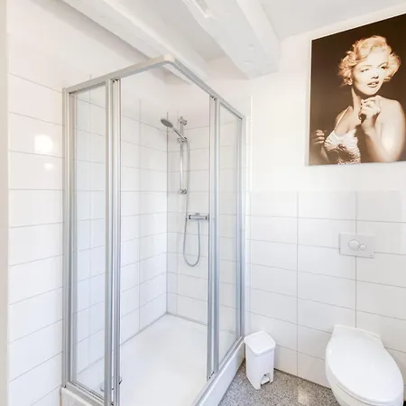 Seehus - Wassergrundstueck, Sauna Und Bootsliegeplatz Holiday home *