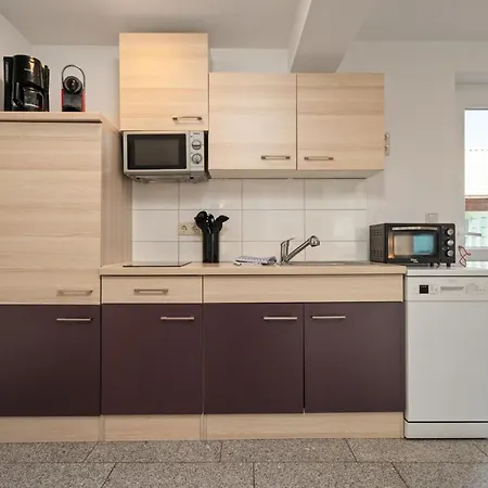 Seehus - Modernes Mit Sauna, Seezugang Und Bootsanlegeplatz بيت للعطل مالتشو