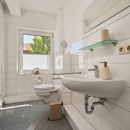 بيت للعطل Seehus - Wassergrundstueck, Sauna Und Bootsliegeplatz *