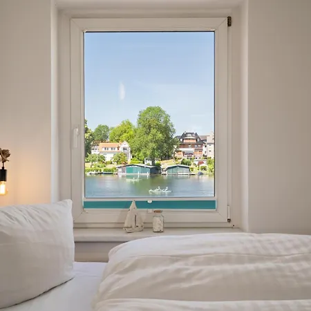 Seehus - Modernes Mit Sauna, Seezugang Und Bootsanlegeplatz 펜션