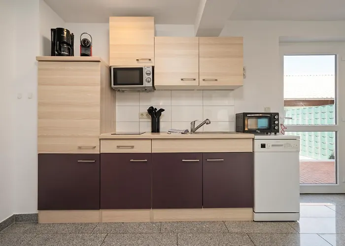 Seehus - Modernes Mit Sauna, Seezugang Und Bootsanlegeplatz بيت للعطل مالتشو