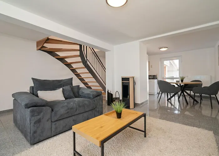 Seehus - Modernes Mit Sauna, Seezugang Und Bootsanlegeplatz مالتشو